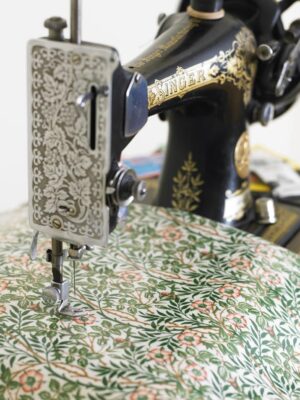 William Morris Sweet Briar Pvc / Oilcloth Floral Tablecloth Fabric By The Half Metre