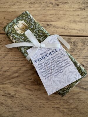 William Morris Pimpernel Green Two Napkin Pack