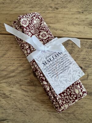 William Morris Mallow Wine Two Napkin Pack