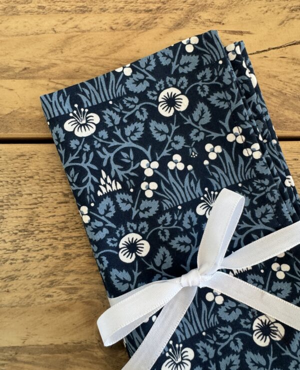 William Morris Eyebright Two Napkin Pack