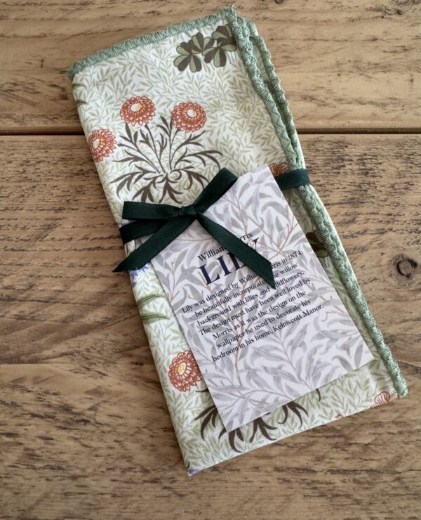 William Morris Lily Single Napkin