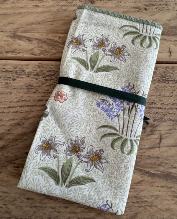 William Morris Lily Single Napkin