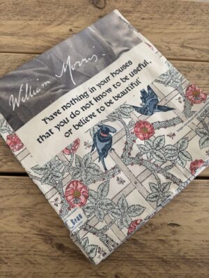 William Morris Trellis Apron with Morris Print